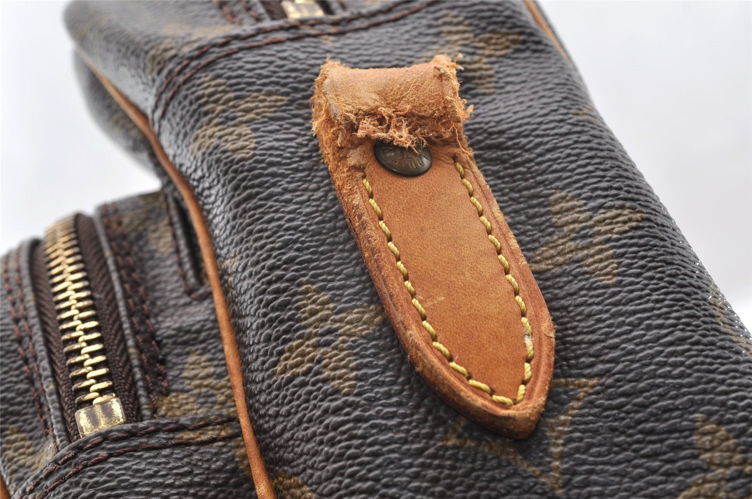 Authentic Louis Vuitton Monogram Nile Shoulder Cross Body Bag M45244 Junk 7273I