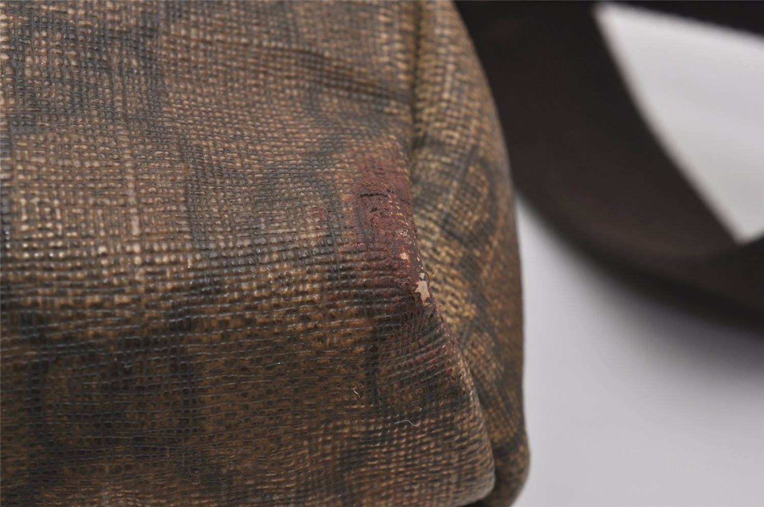 Authentic GUCCI Shoulder Cross Body Bag Purse GG PVC Leather 223666 Brown 7275J