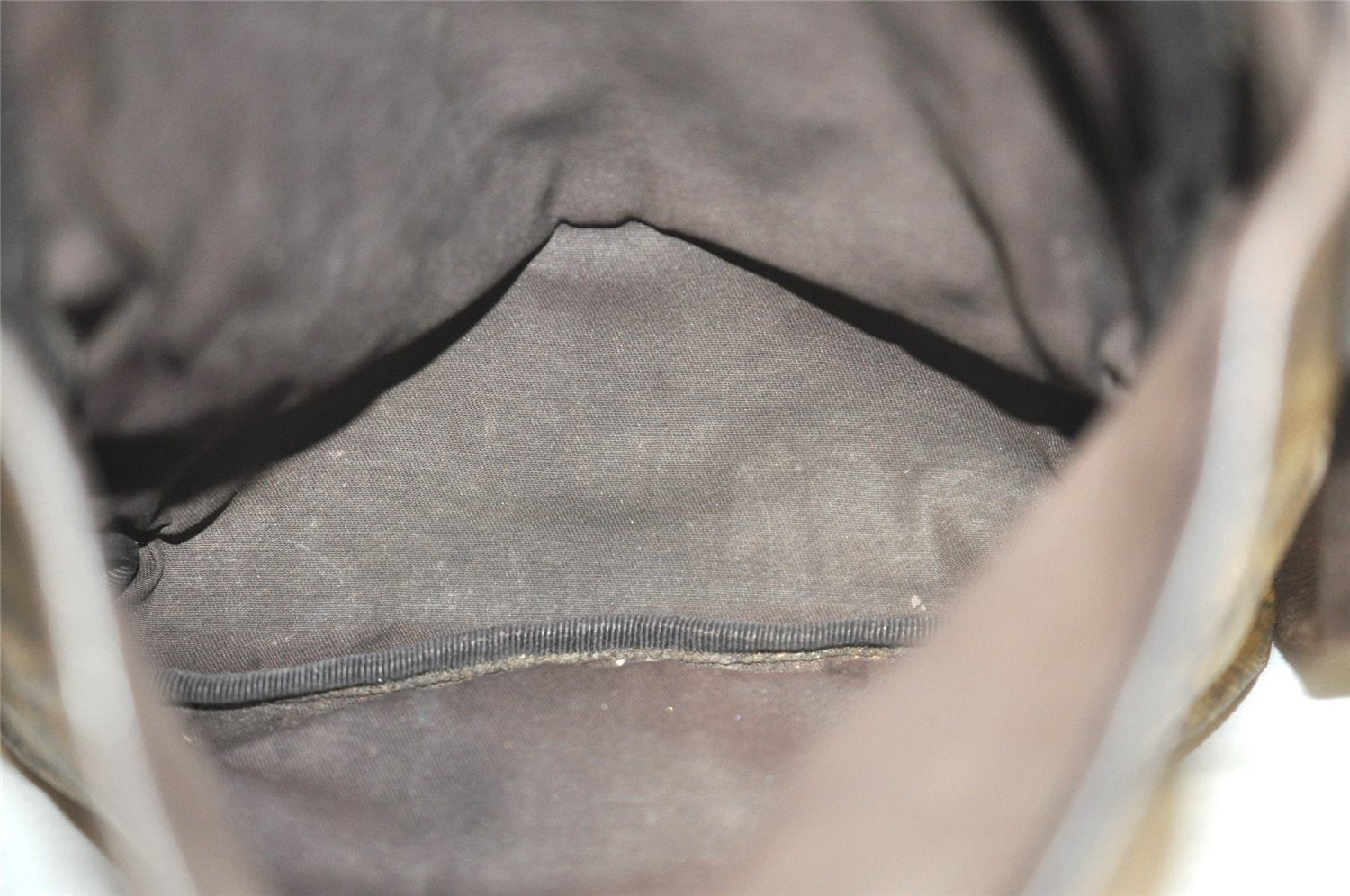 Authentic GUCCI Shoulder Cross Body Bag Purse GG PVC Leather 223666 Brown 7275J