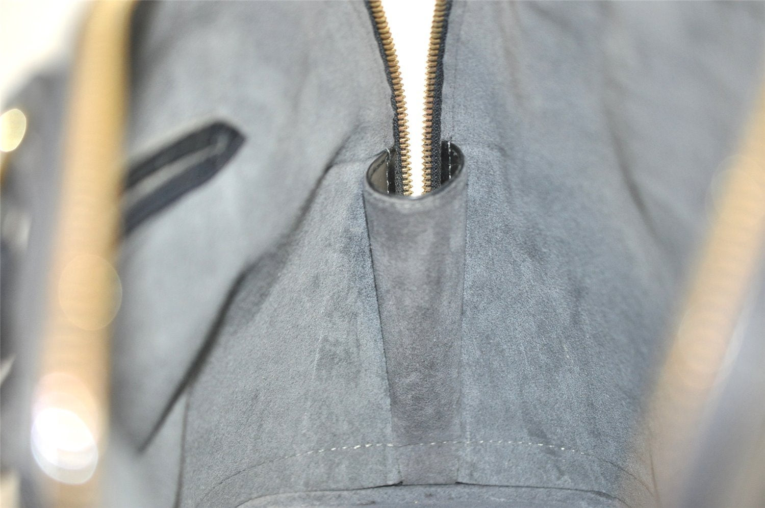 Authentic Louis Vuitton Epi Alma PM Hand Bag Black M40302 LV 7278I