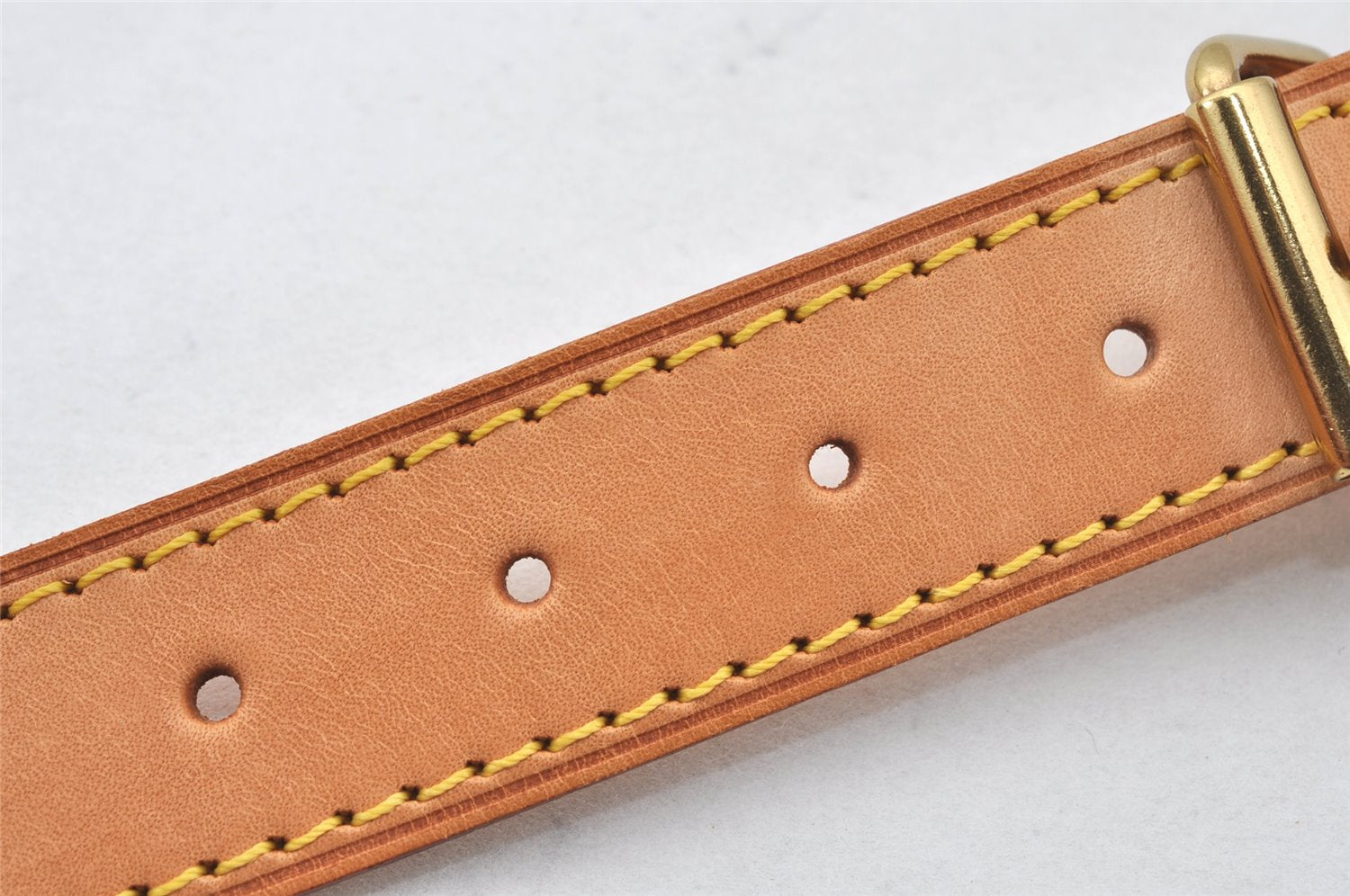 Authentic Louis Vuitton Leather Shoulder Strap Beige 35.4-42.5