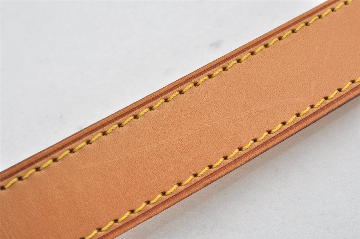 Authentic Louis Vuitton Leather Shoulder Strap Beige 35.4-42.5