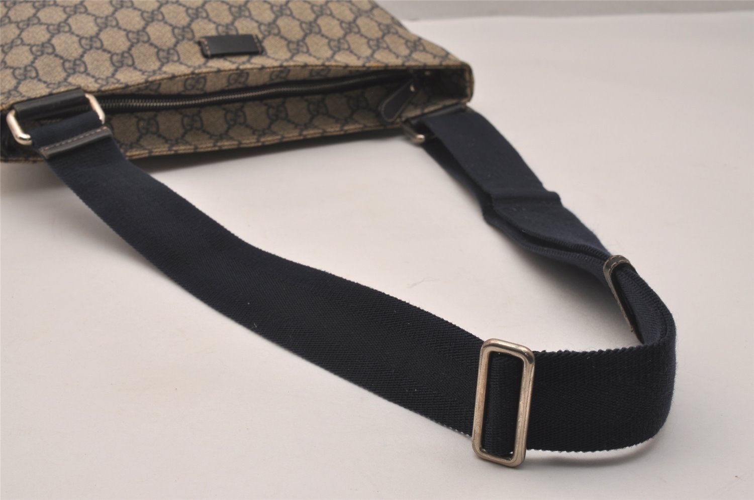 Authentic GUCCI Shoulder Cross Body Bag GG PVC Leather 201446 Navy Blue 7283J