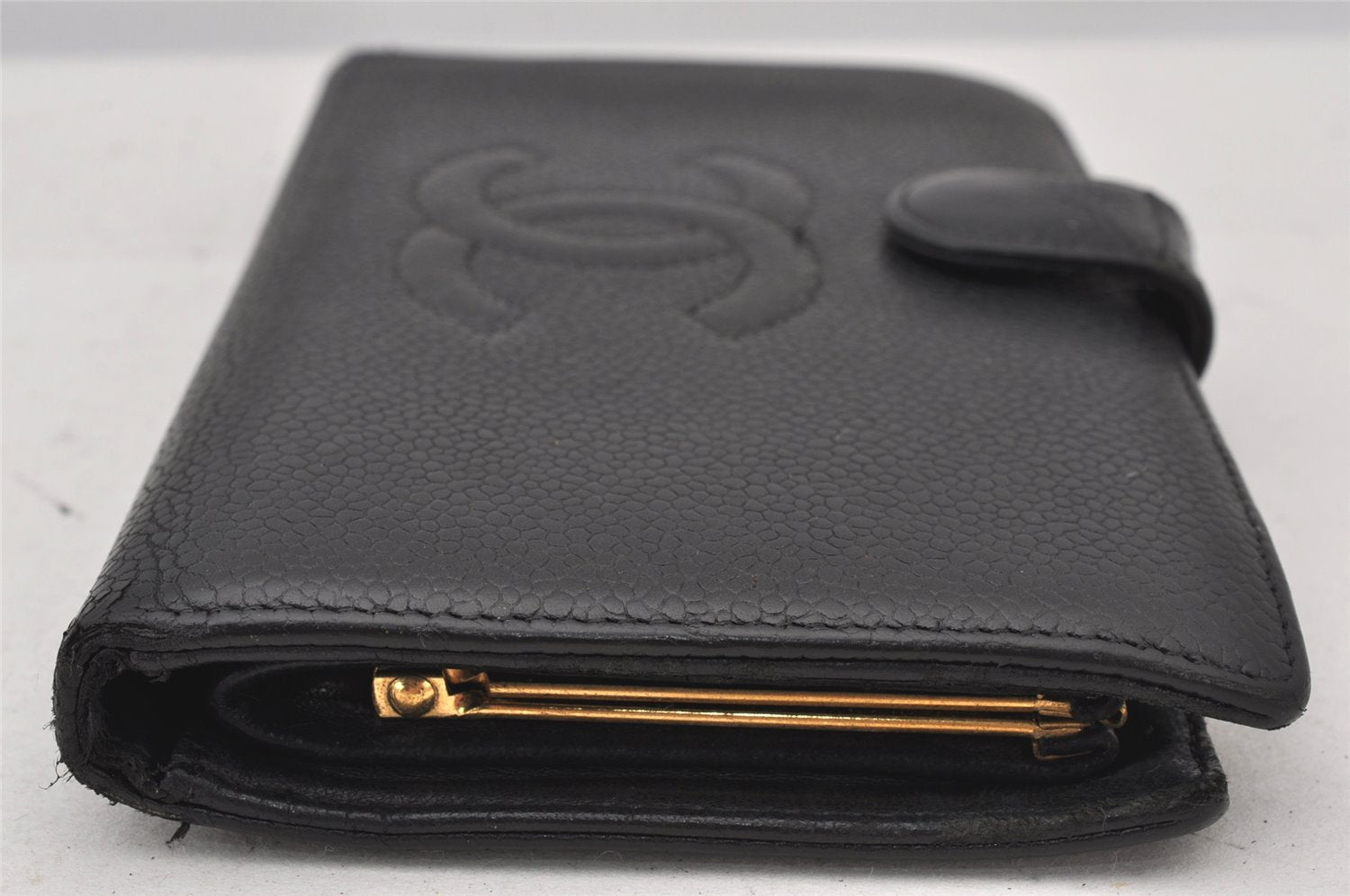 Authentic CHANEL Vintage Caviar Skin CC Logo Long Wallet Purse Black 7287K