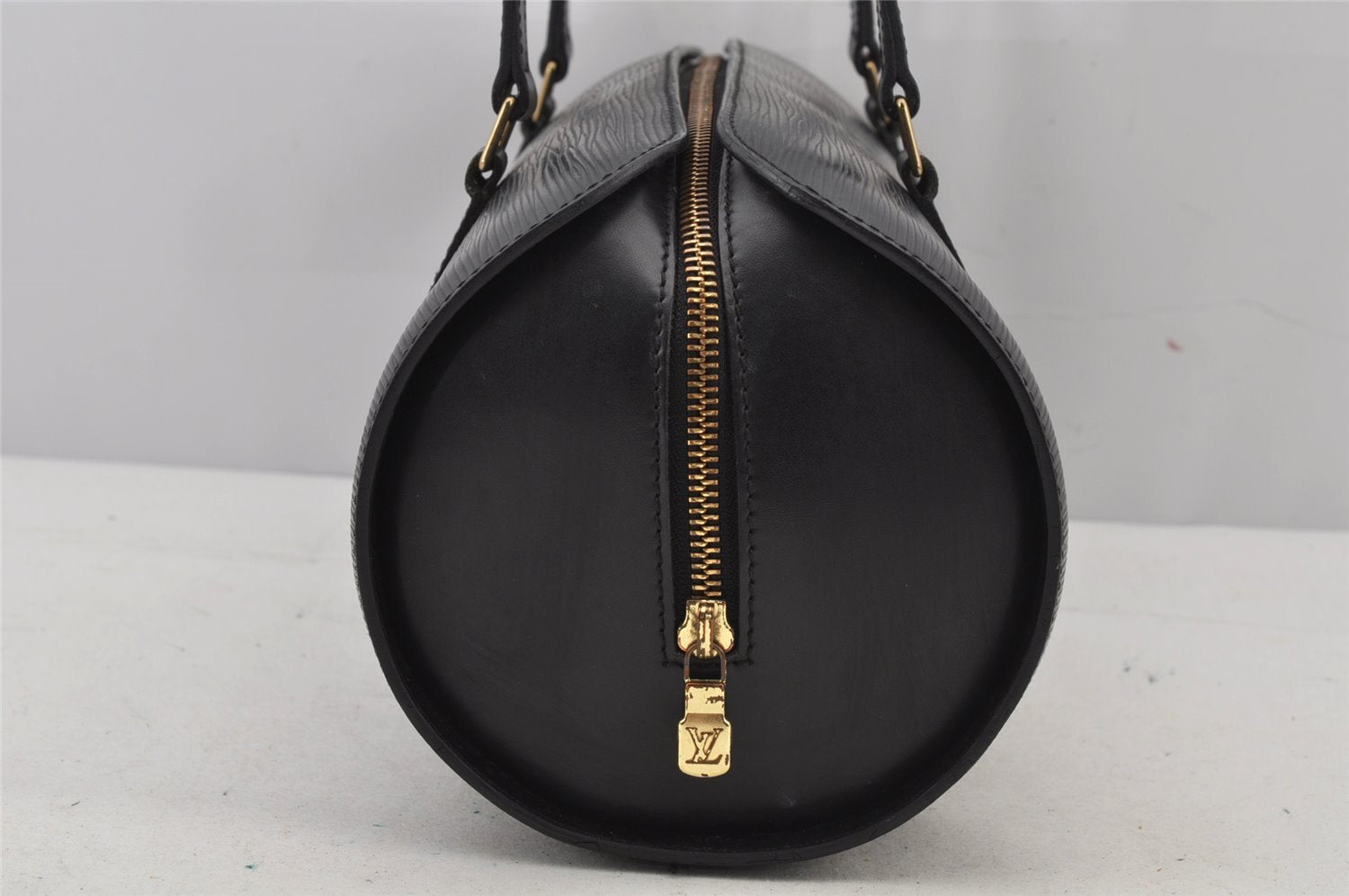 Authentic Louis Vuitton Epi Soufflot Black Hand Bag M52222 LV 7288J