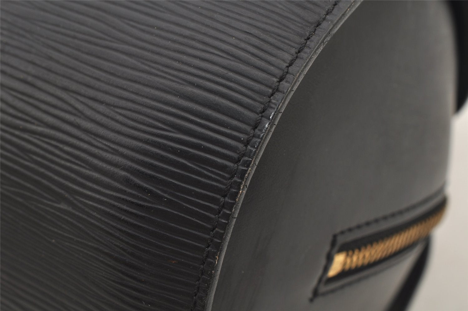 Authentic Louis Vuitton Epi Soufflot Black Hand Bag M52222 LV 7288J