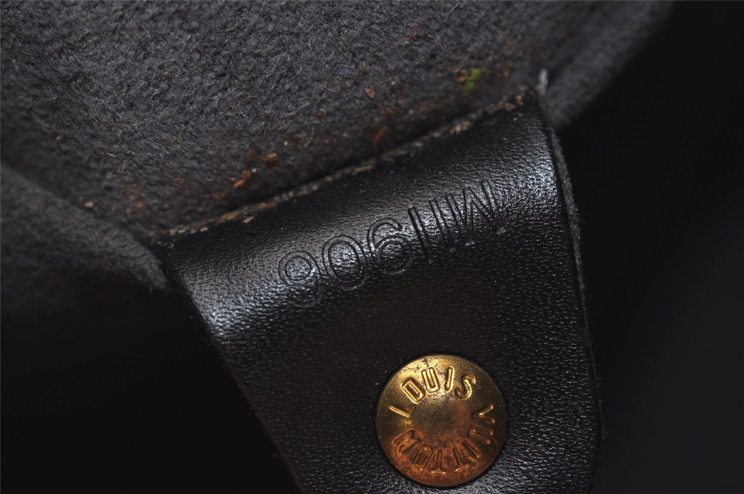 Authentic Louis Vuitton Epi Soufflot Black Hand Bag M52222 LV 7288J