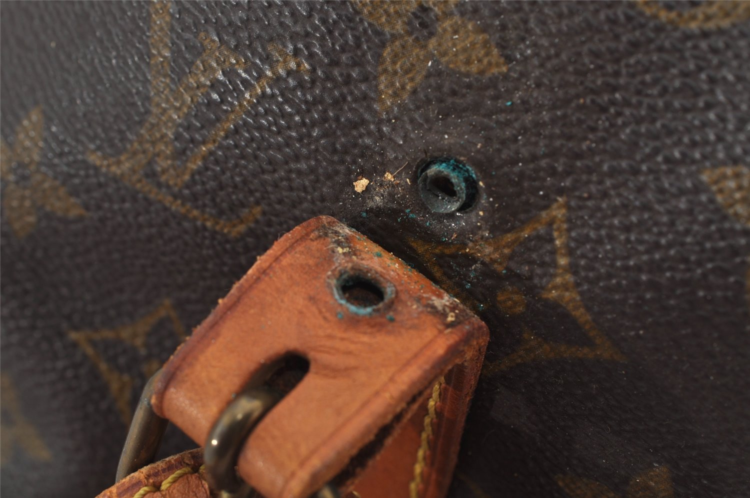 Authentic Louis Vuitton Monogram Bucket GM Shoulder Bag Old Model Junk 7290J