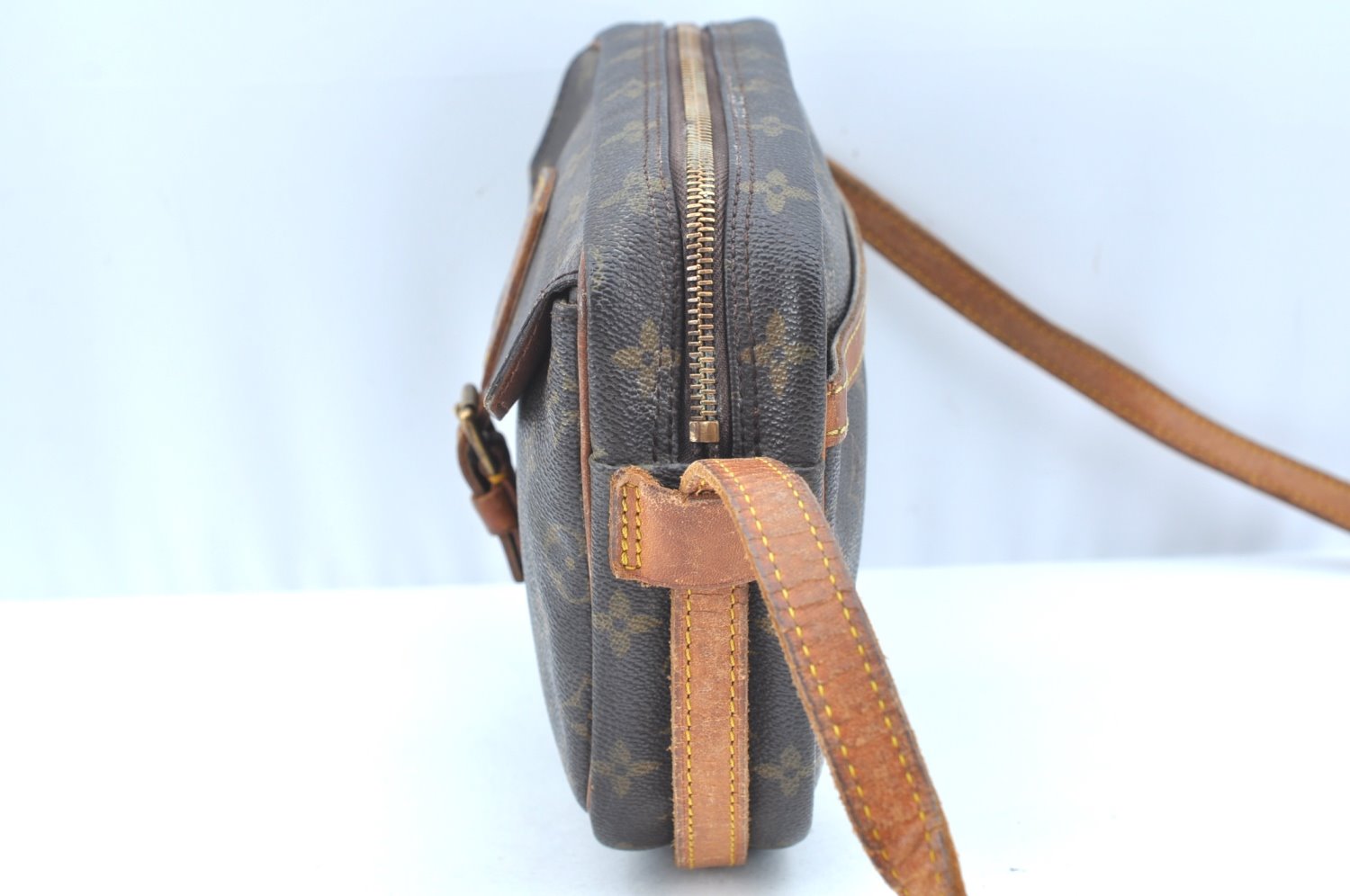 Authentic Louis Vuitton Monogram Jeune Fille PM M51227 Shoulder Bag Junk 7294G