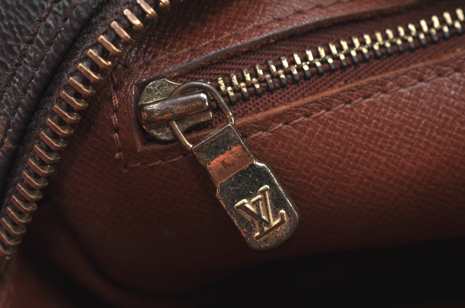 Authentic Louis Vuitton Monogram Jeune Fille PM M51227 Shoulder Bag Junk 7294G