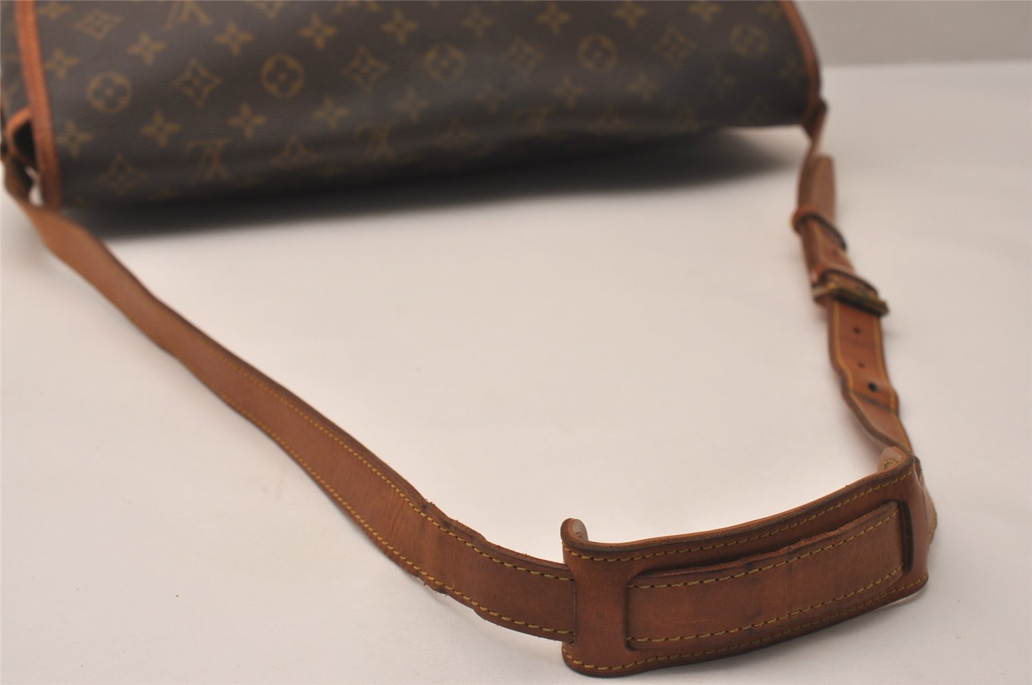 Authentic Louis Vuitton Monogram Gibeciere GM Shoulder Cross Bag M42246 LV 7296J