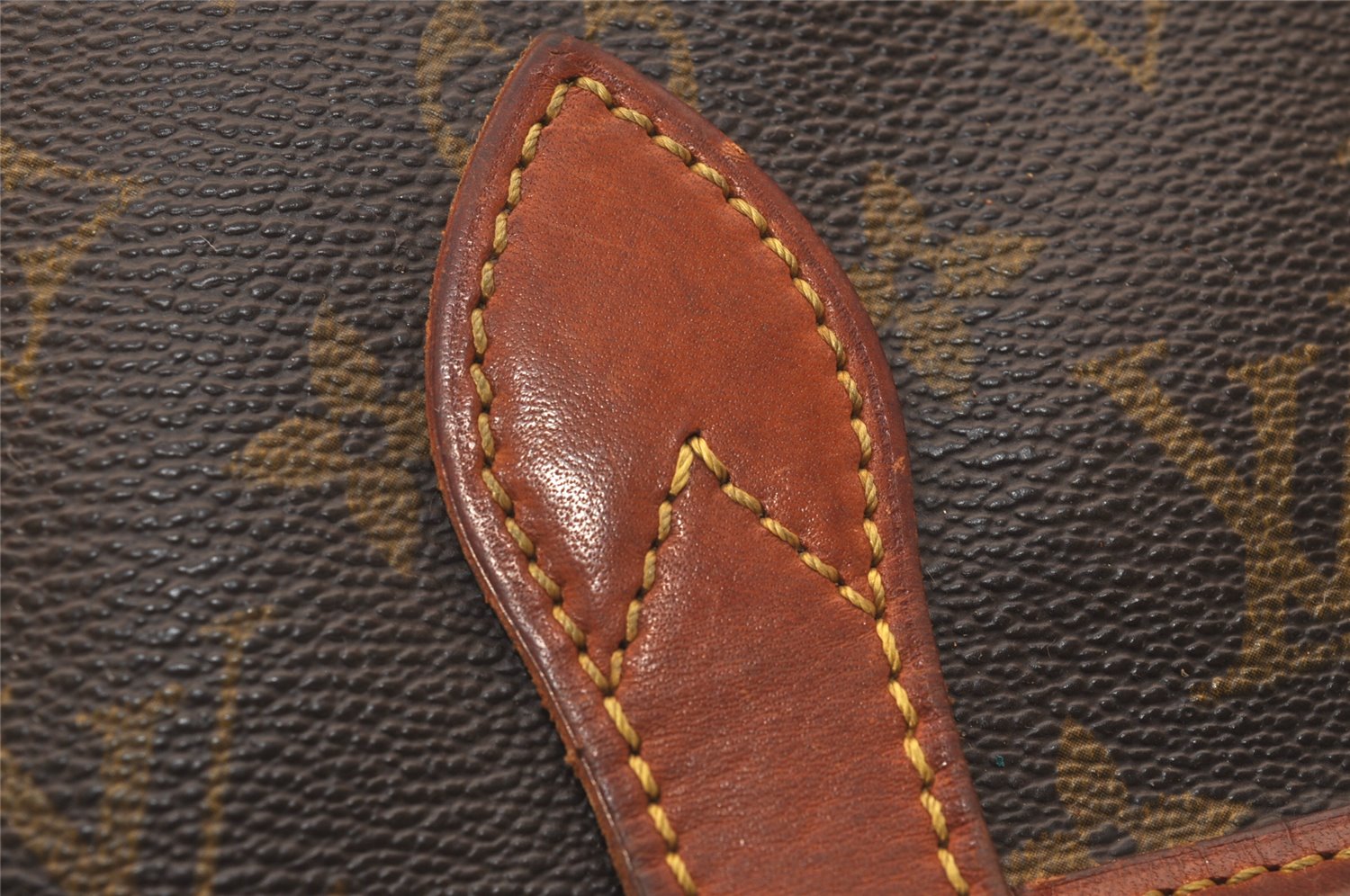 Authentic Louis Vuitton Monogram Gibeciere GM Shoulder Cross Bag M42246 LV 7296J