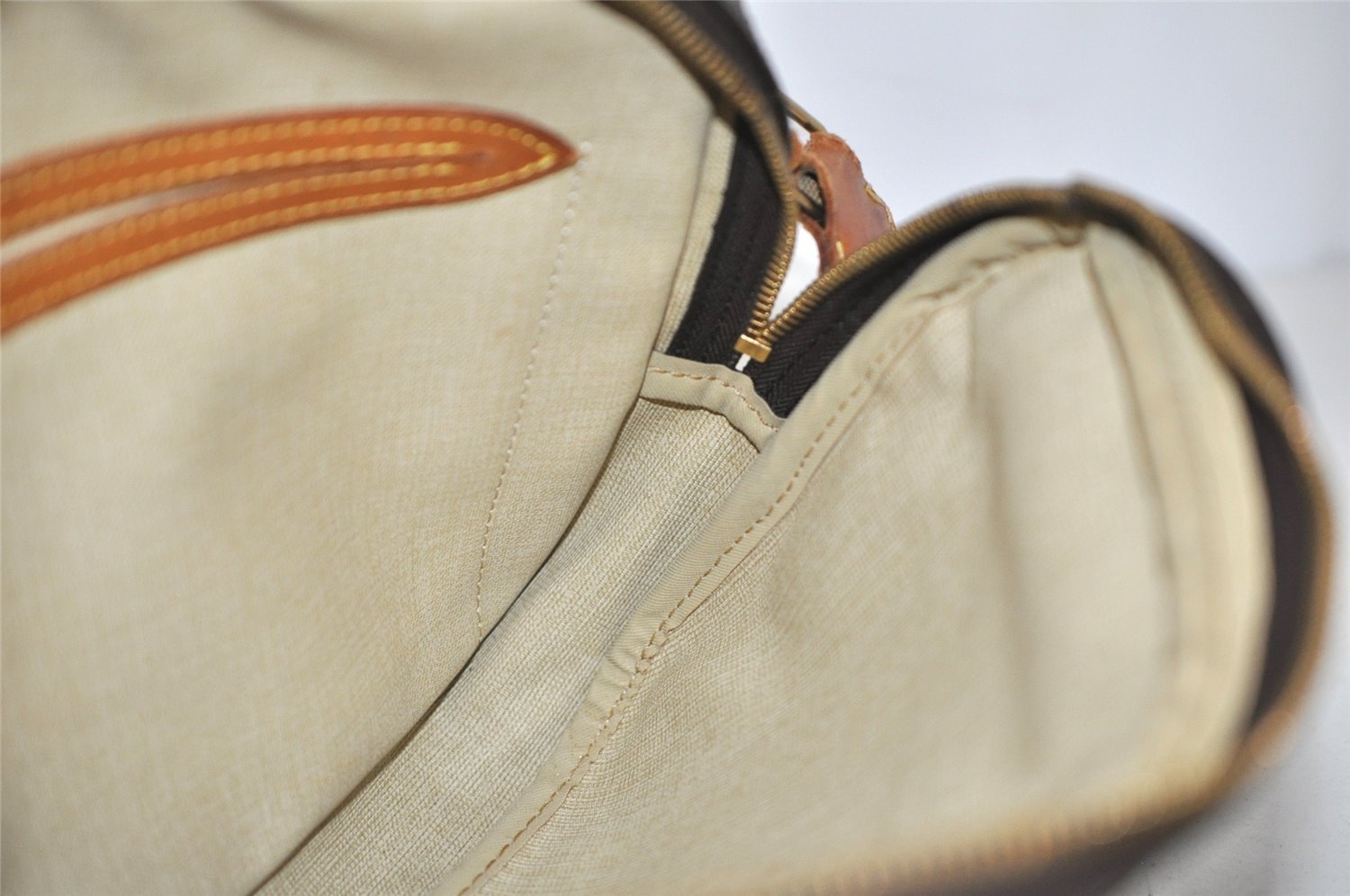 Authentic Louis Vuitton Monogram Reporter PM Shoulder Bag M45254 LV Junk 7315J