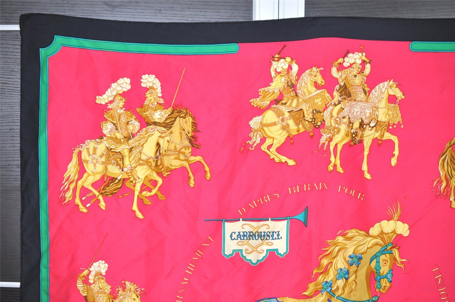 Authentic HERMES Carre 90 Scarf 