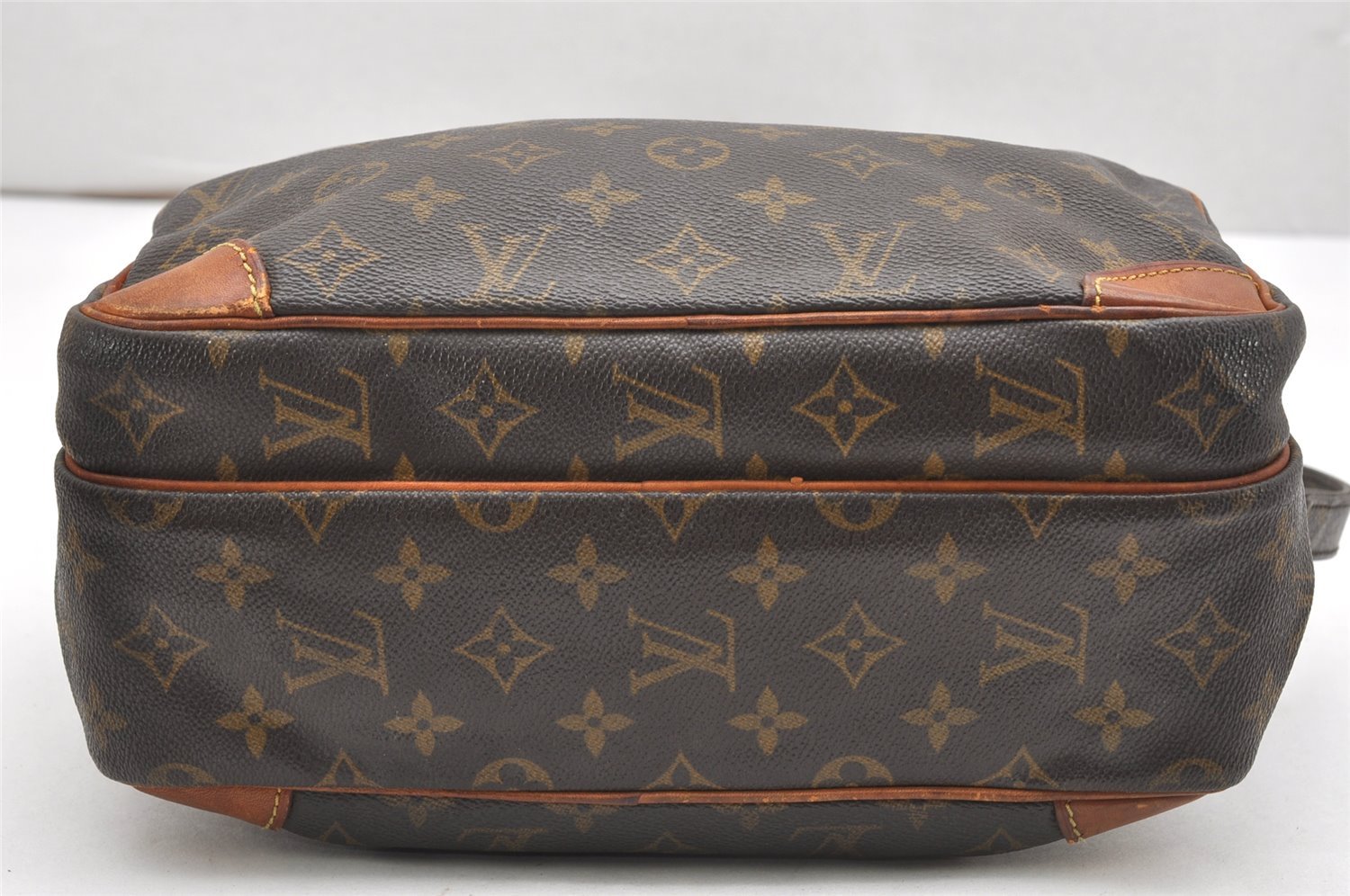 Authentic Louis Vuitton Monogram Nile Shoulder Cross Body Bag M45244 LV 7335K