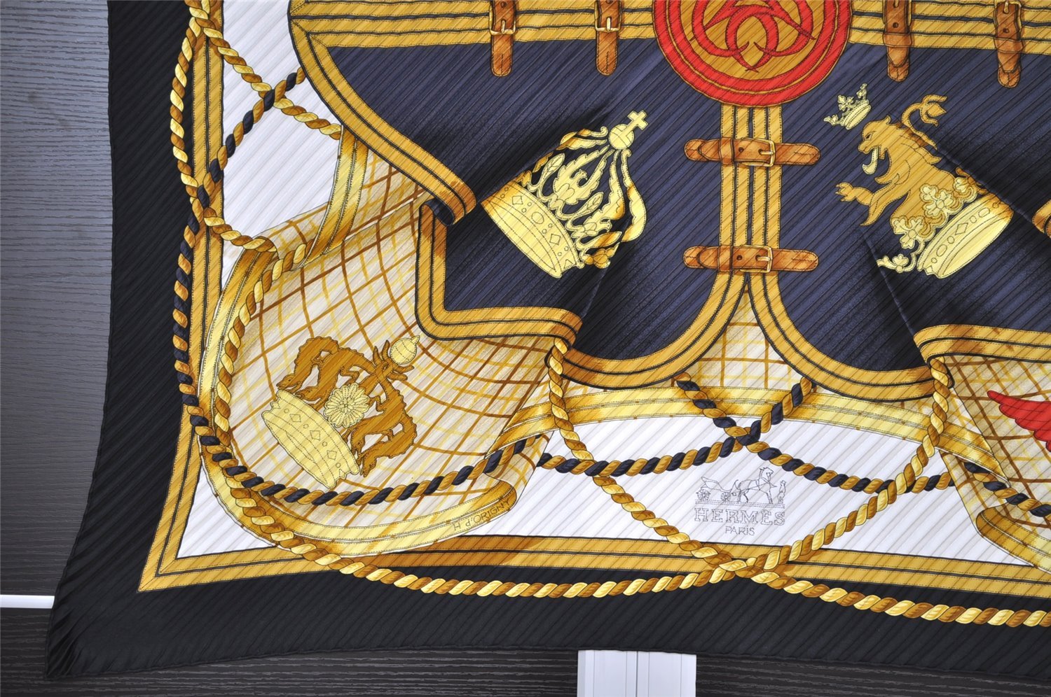 Authentic HERMES Pleats Scarf 