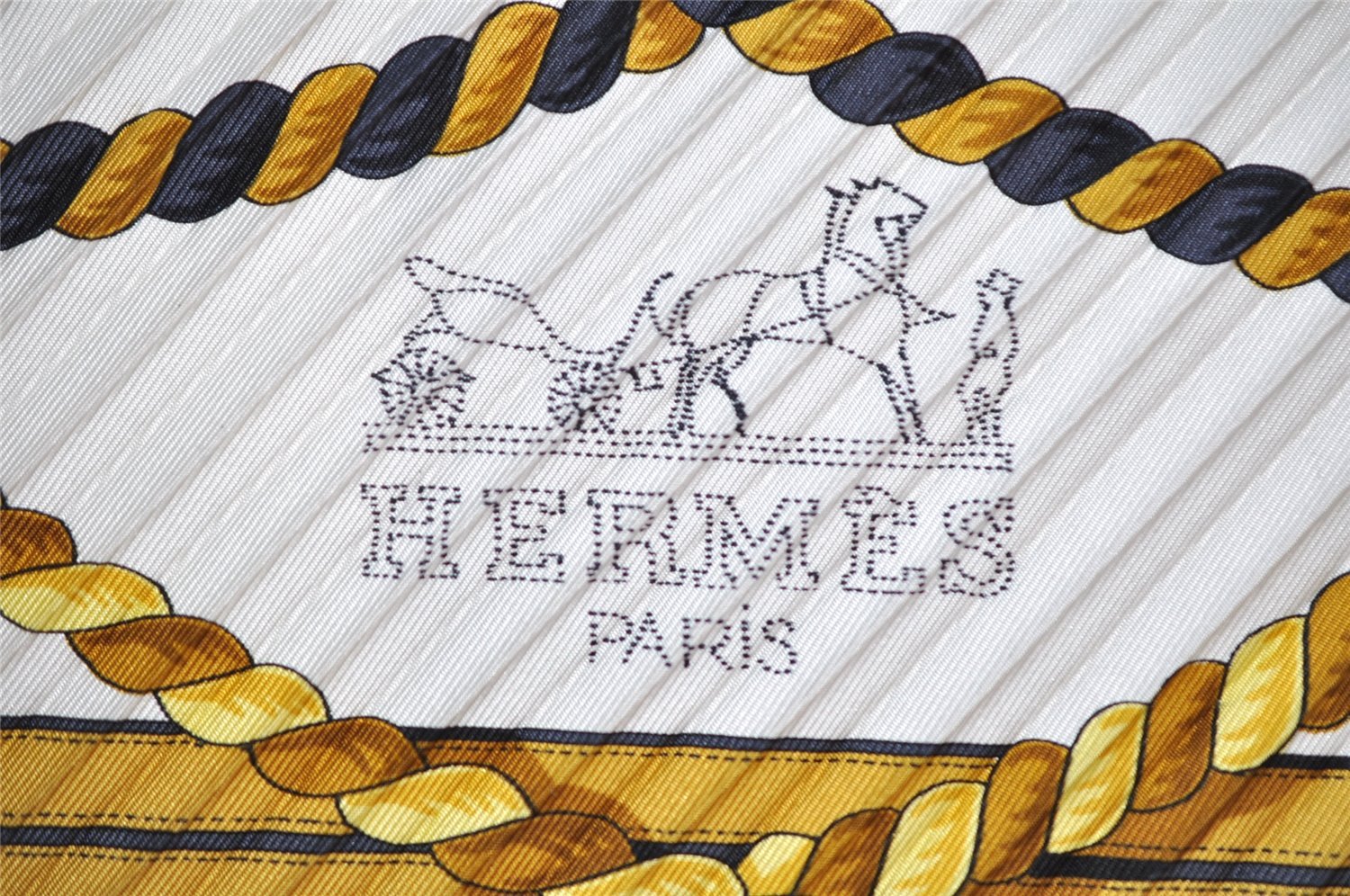 Authentic HERMES Pleats Scarf 