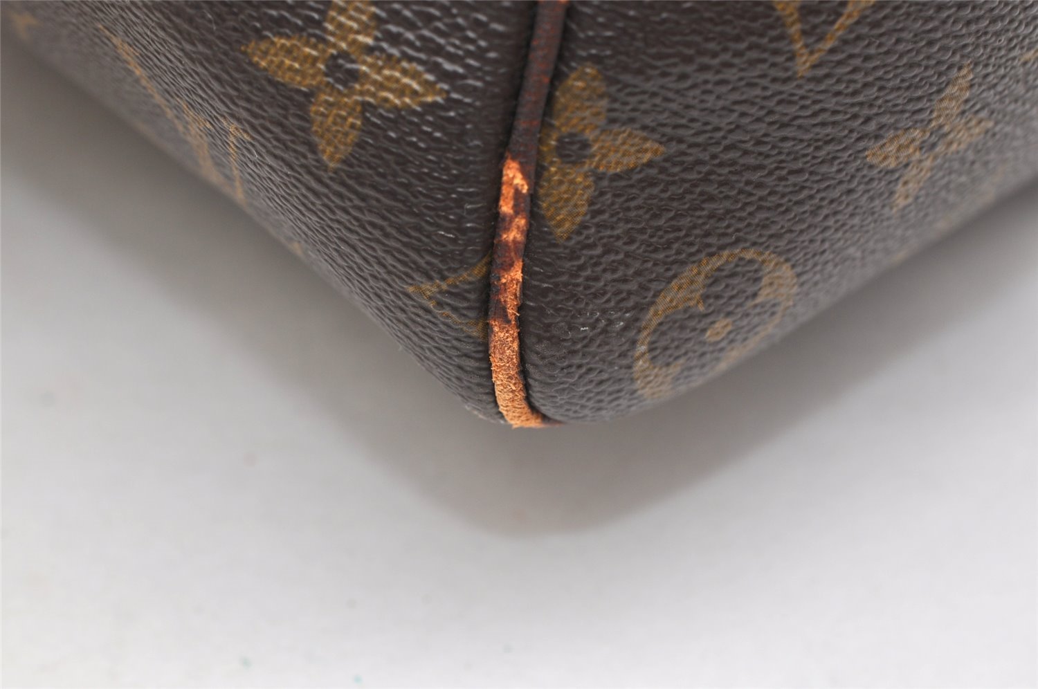 Authentic Louis Vuitton Monogram Keepall 45 Travel Boston Bag M41428 LV 7363K