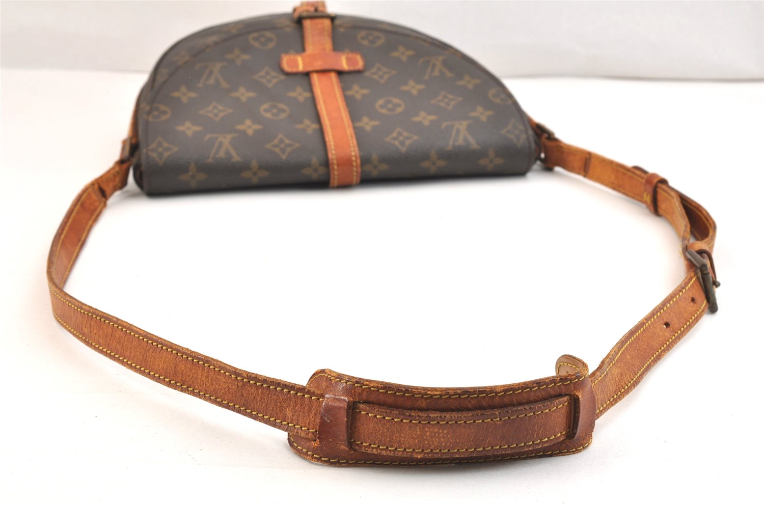 Authentic Louis Vuitton Monogram Chantilly GM Shoulder Bag M51232 LV Junk 7367K