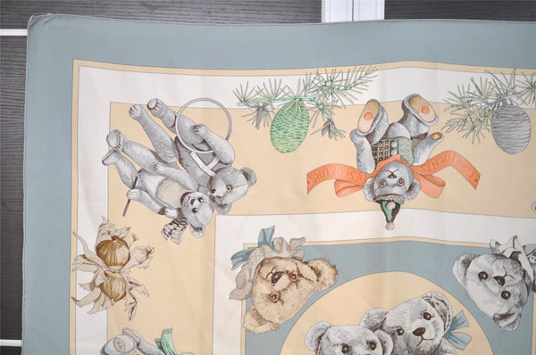 Authentic HERMES Carre 90 Scarf "CONFIDENTS DES COEURS" Silk Gray 7369I