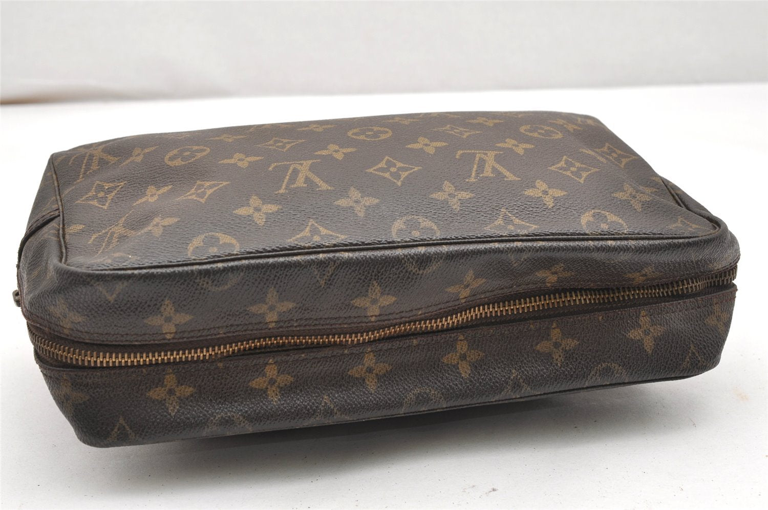 Auth Louis Vuitton Monogram Trousse Toilette 28 Clutch Hand Bag LV Junk 7373K