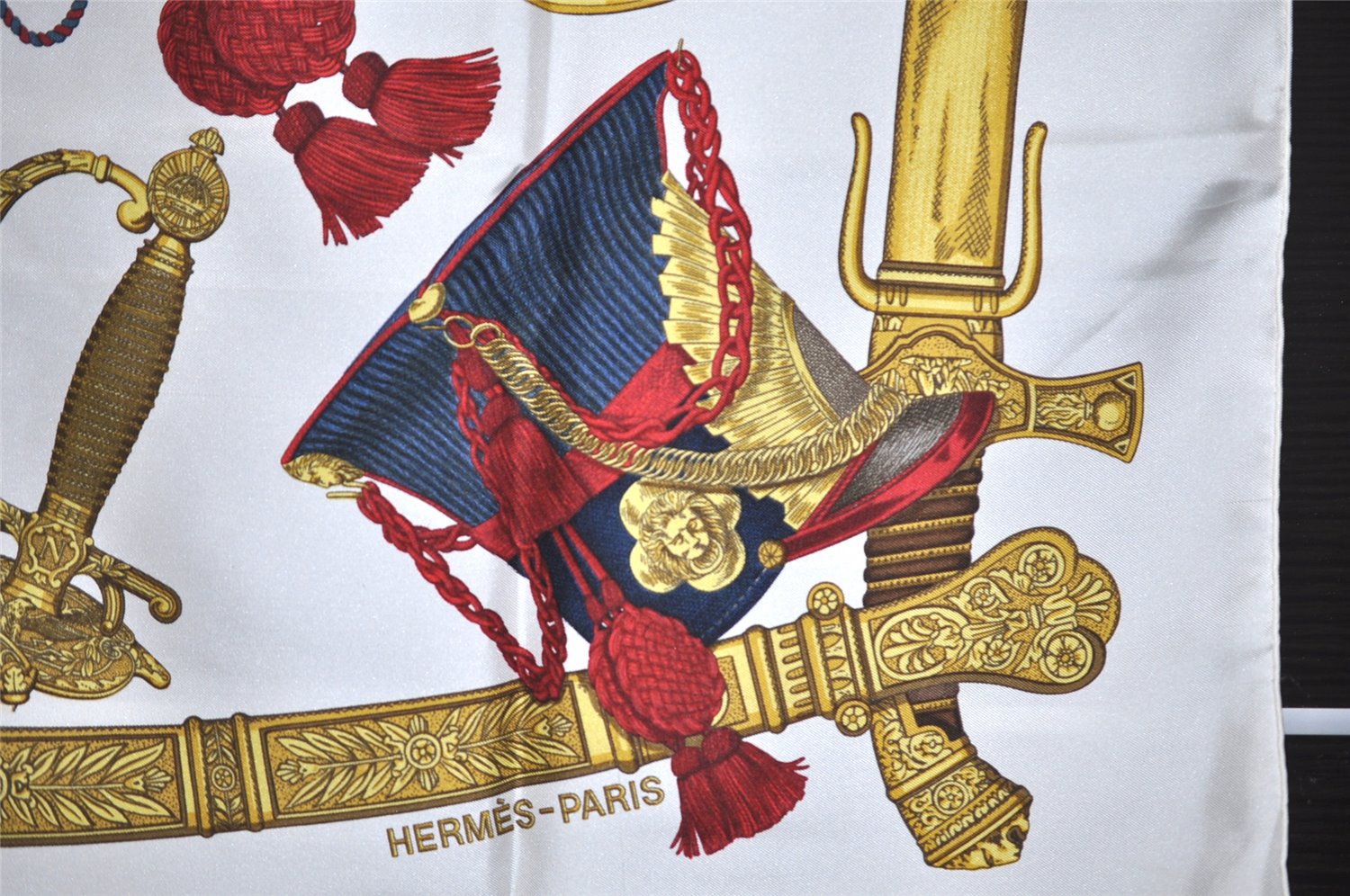 Authentic HERMES Carre 90 Scarf 