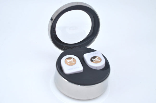 Authentic Louis Vuitton Horizon Earphones White QAB120 LV Box 7377I