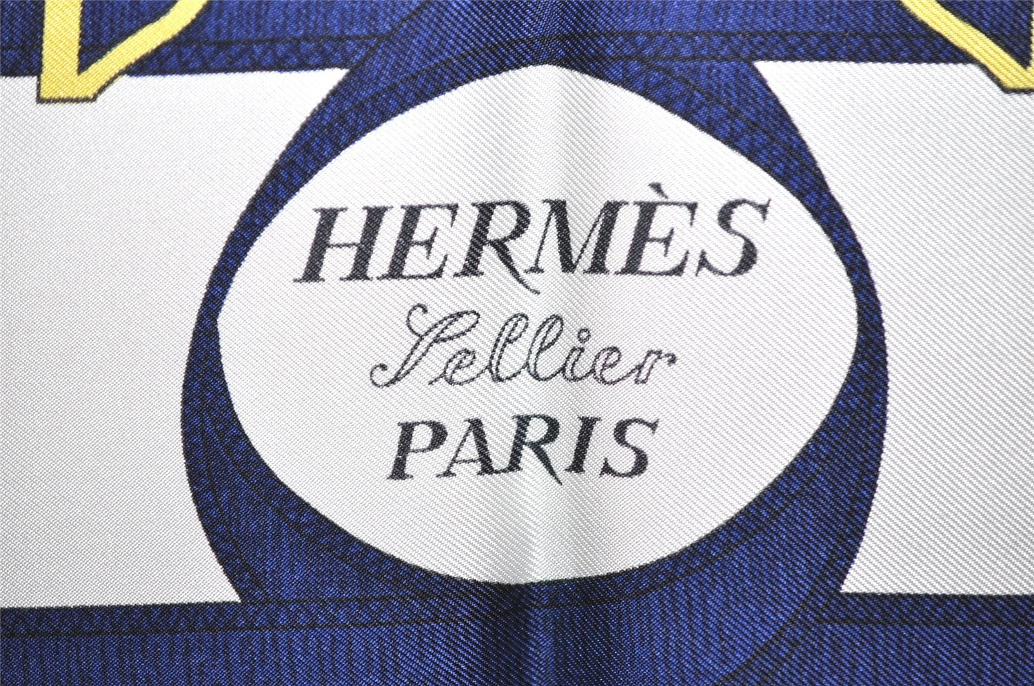 Authentic HERMES Carre 90 Scarf 