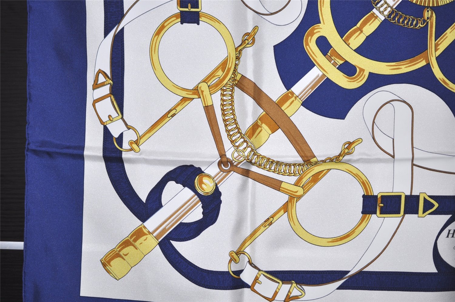 Authentic HERMES Carre 90 Scarf 