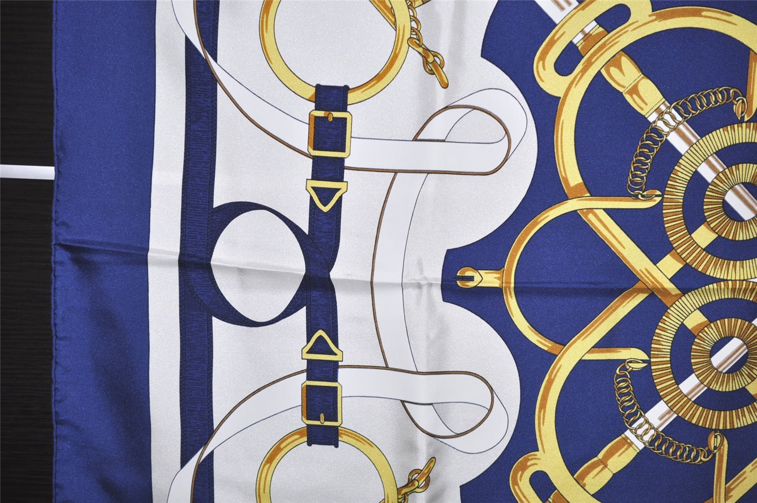 Authentic HERMES Carre 90 Scarf 