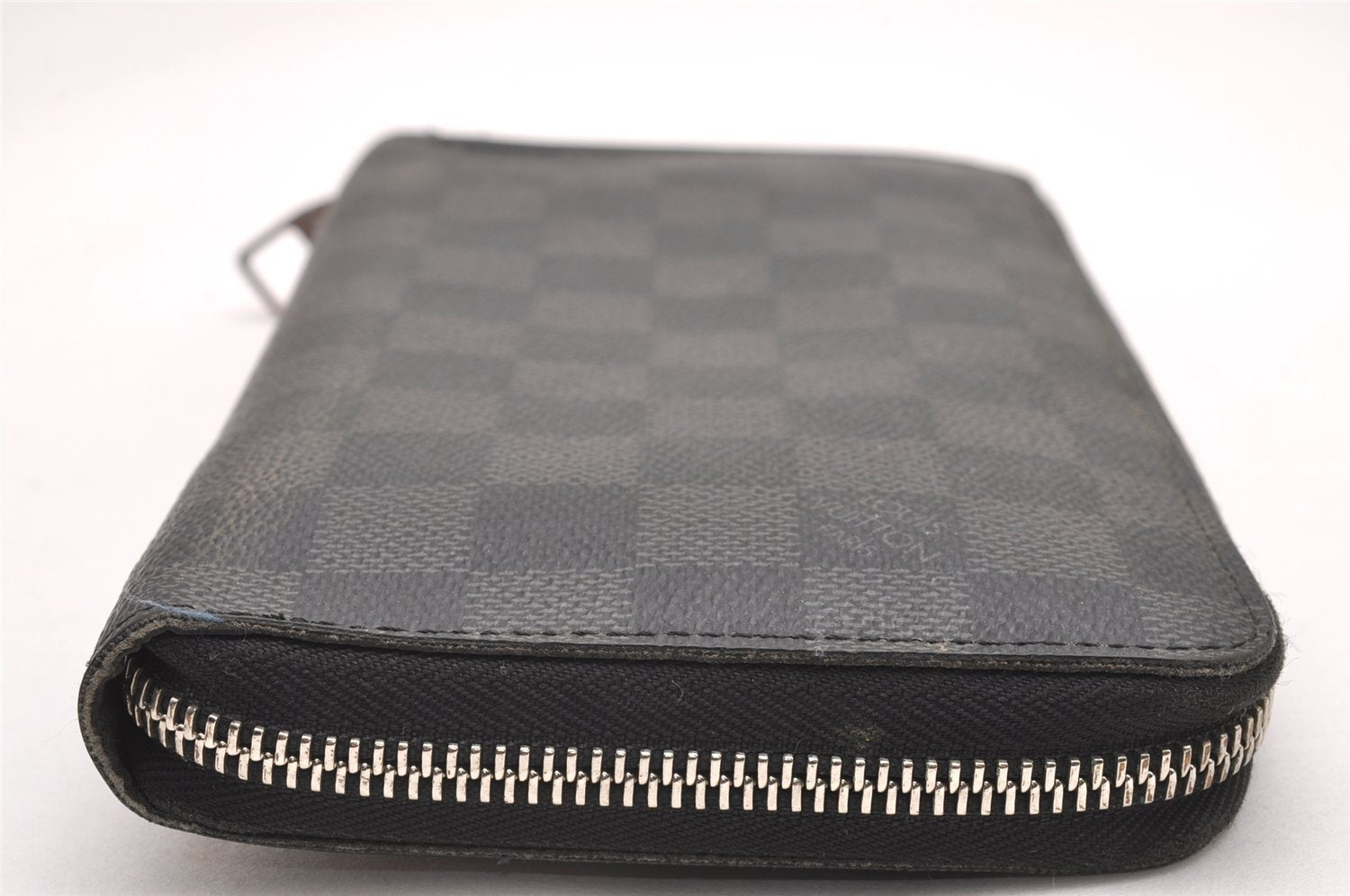 Authentic Louis Vuitton Damier Graphite Zippy Organizer Wallet N63077 LV 7382I