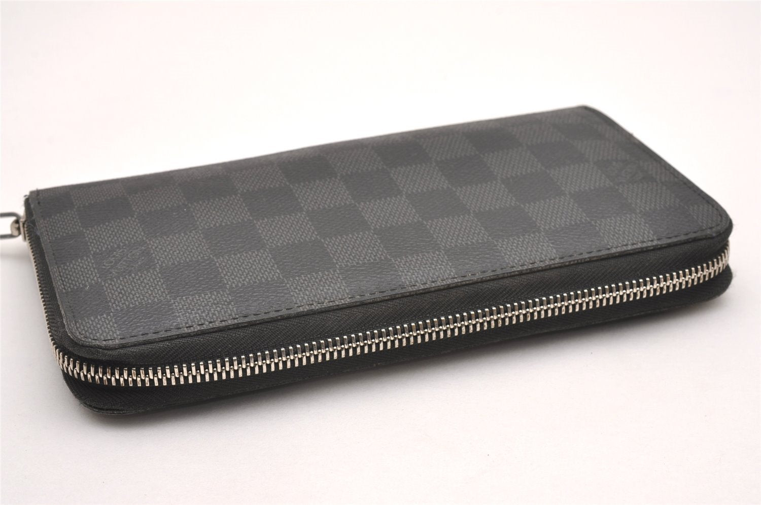 Authentic Louis Vuitton Damier Graphite Zippy Organizer Wallet N63077 LV 7382I