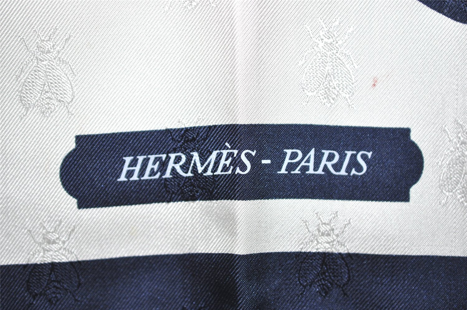 Authentic HERMES Carre 90 Scarf 