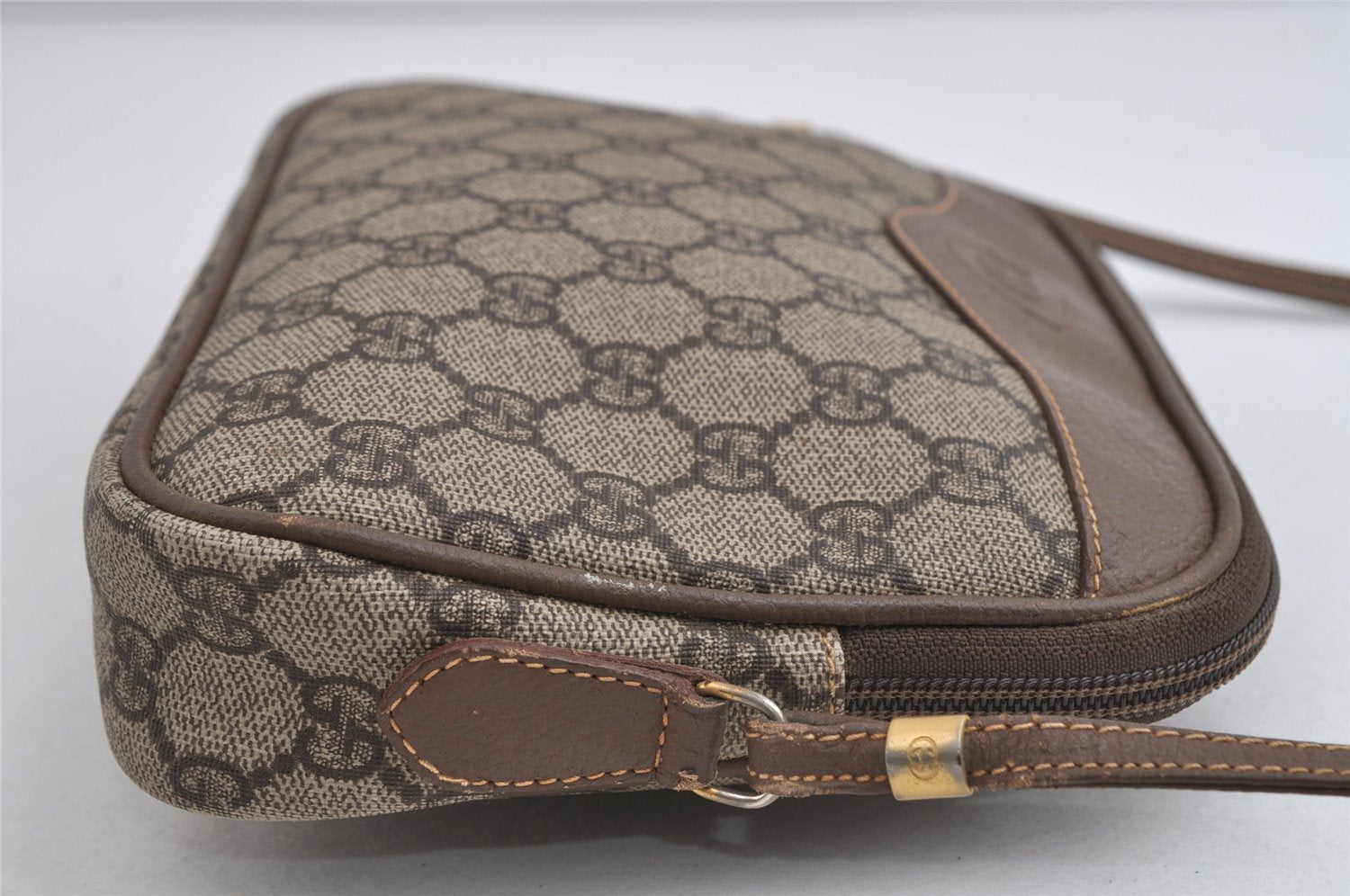 Authentic GUCCI Shoulder Cross Body Bag Purse GG PVC Leather Brown Junk 7390I