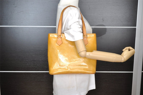 Authentic Louis Vuitton Vernis Houston Shoulder Hand Bag Yellow M91004 LV 7395I