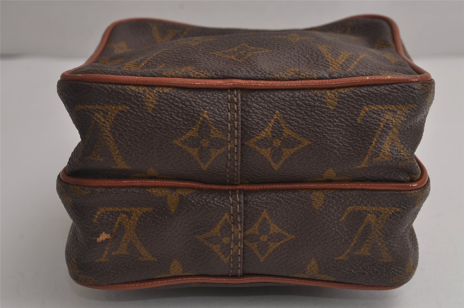 Authentic Louis Vuitton Monogram Amazone Shoulder Cross Bag Old Model Junk 7397J