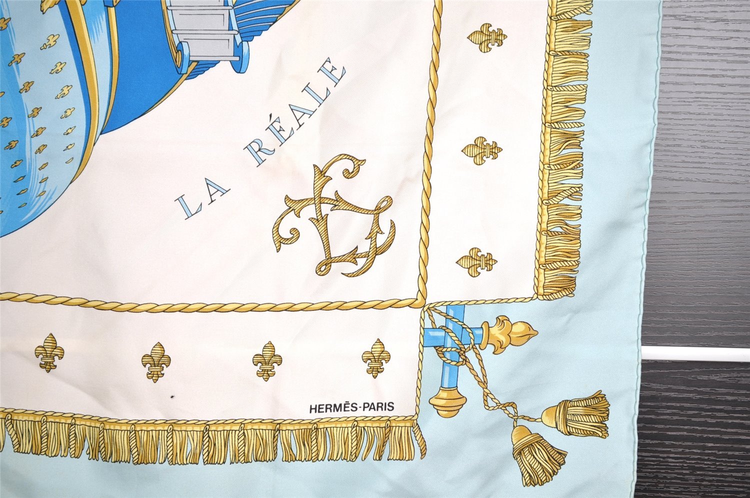 Authentic HERMES Carre 90 Scarf 