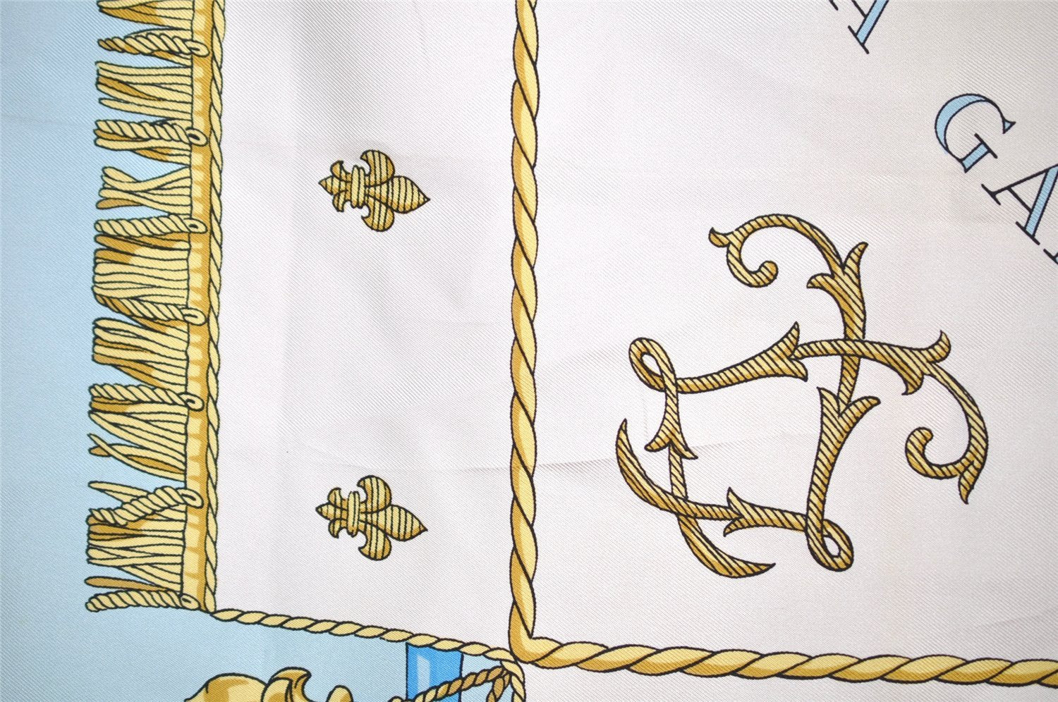 Authentic HERMES Carre 90 Scarf 