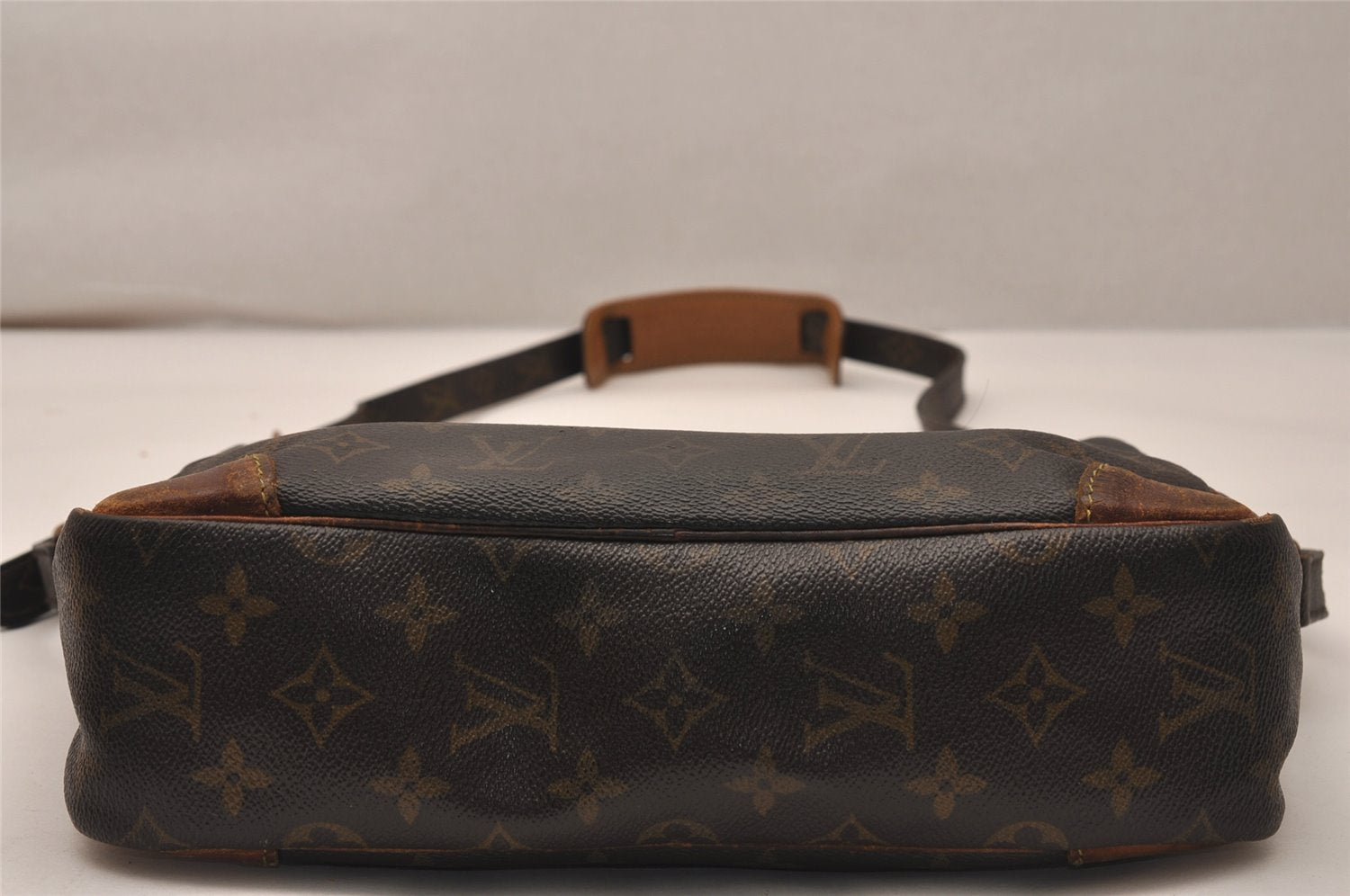 Authentic Louis Vuitton Monogram Potomac Shoulder Cross Bag M45285 LV Junk 7401J
