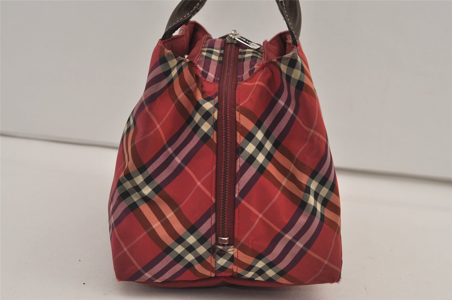 Authentic BURBERRY BLUE LABEL Check Hand Bag Purse Nylon Leather Red 7403J