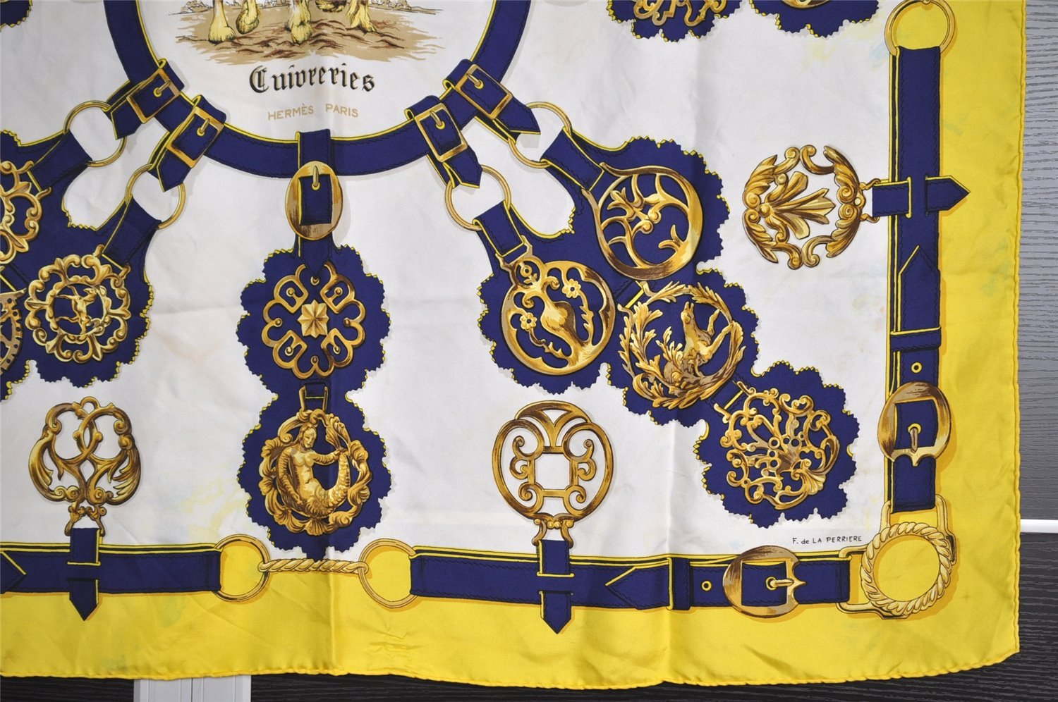 Authentic HERMES Carre 90 Scarf 