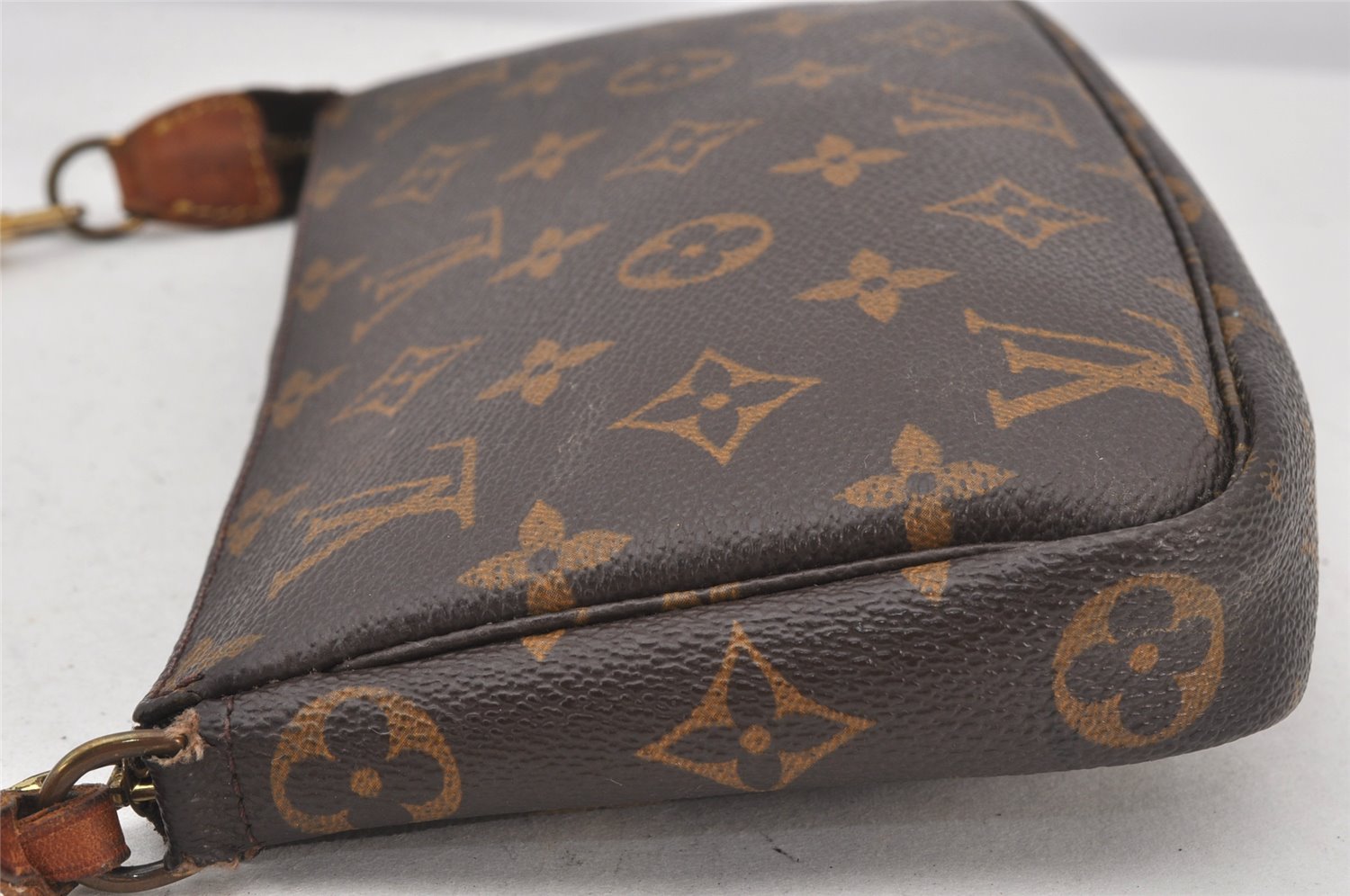 Authentic Louis Vuitton Monogram Pochette Accessoires Pouch M51980 LV 7410K