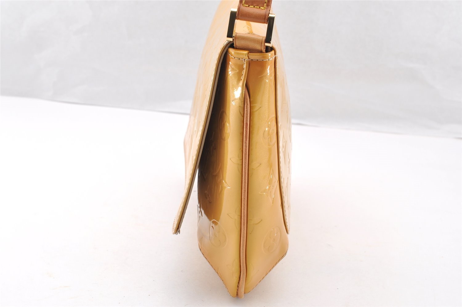 Auth Louis Vuitton Vernis Thompson Street Shoulder Bag Yellow M91008 LV 7419I