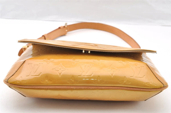 Auth Louis Vuitton Vernis Thompson Street Shoulder Bag Yellow M91008 LV 7419I