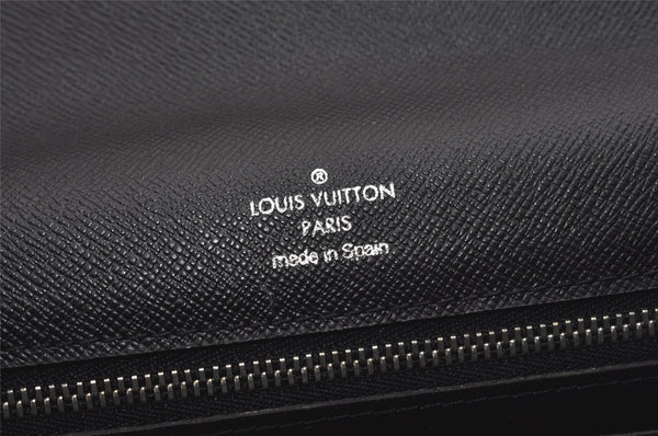 Authentic Louis Vuitton Taiga Selenga Clutch Hand Bag Black M30782 LV 7423I