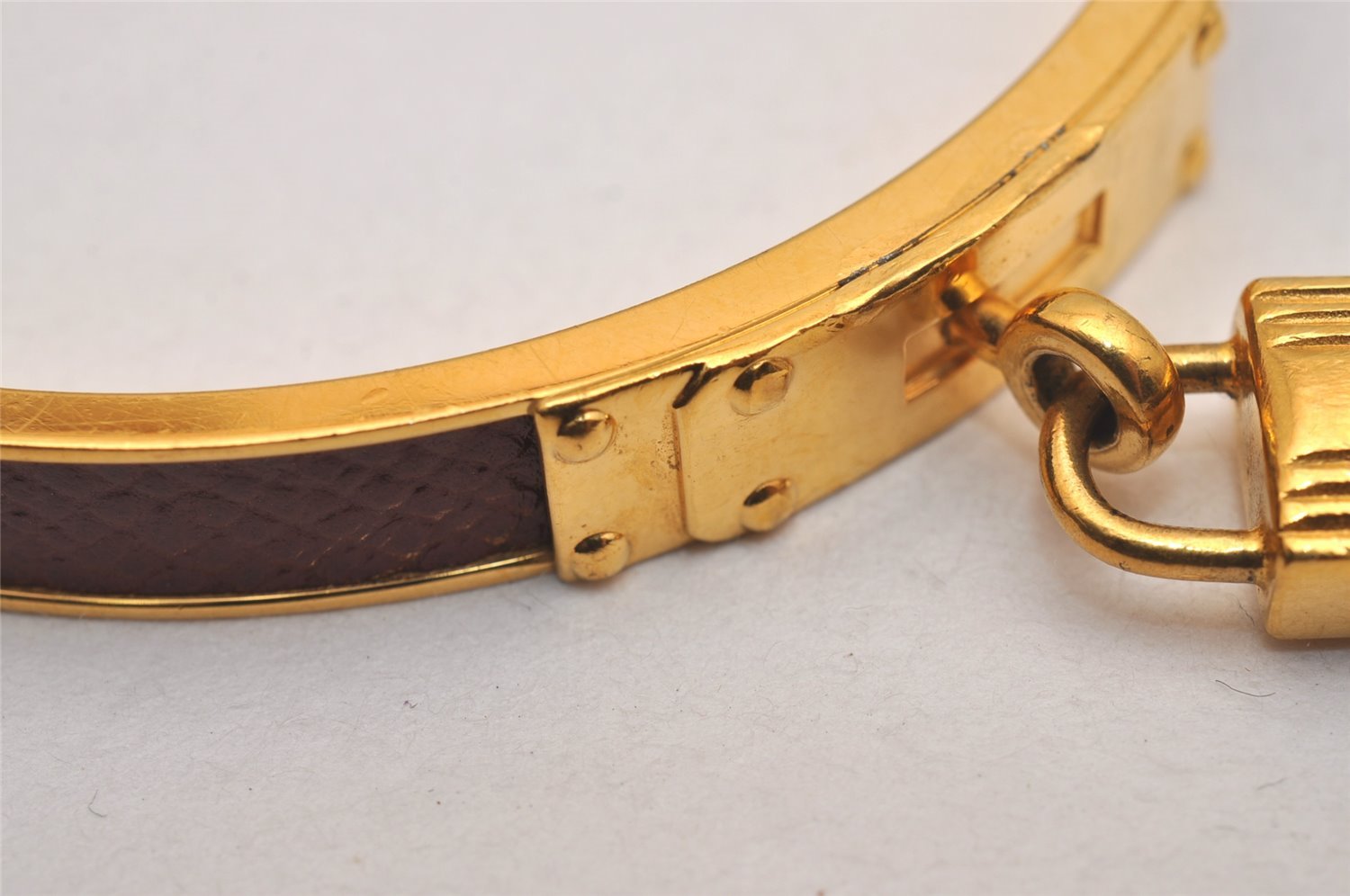 Authentic HERMES Kelly Cadena Bangle Bracelet Gold Bordeaux 7426J