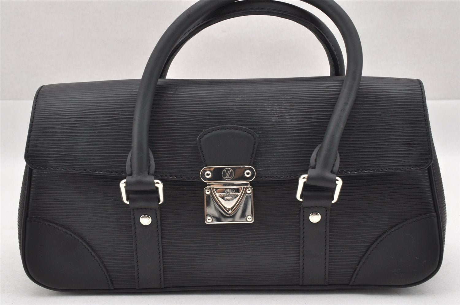 Authentic Louis Vuitton Epi Segur PM Hand Bag Black M58822 LV 7428I