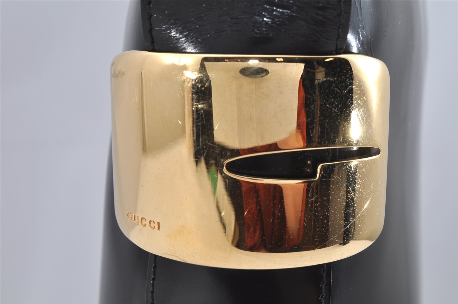 Authentic GUCCI Vintage Shoulder Hand Bag Purse Leather Black 7429I