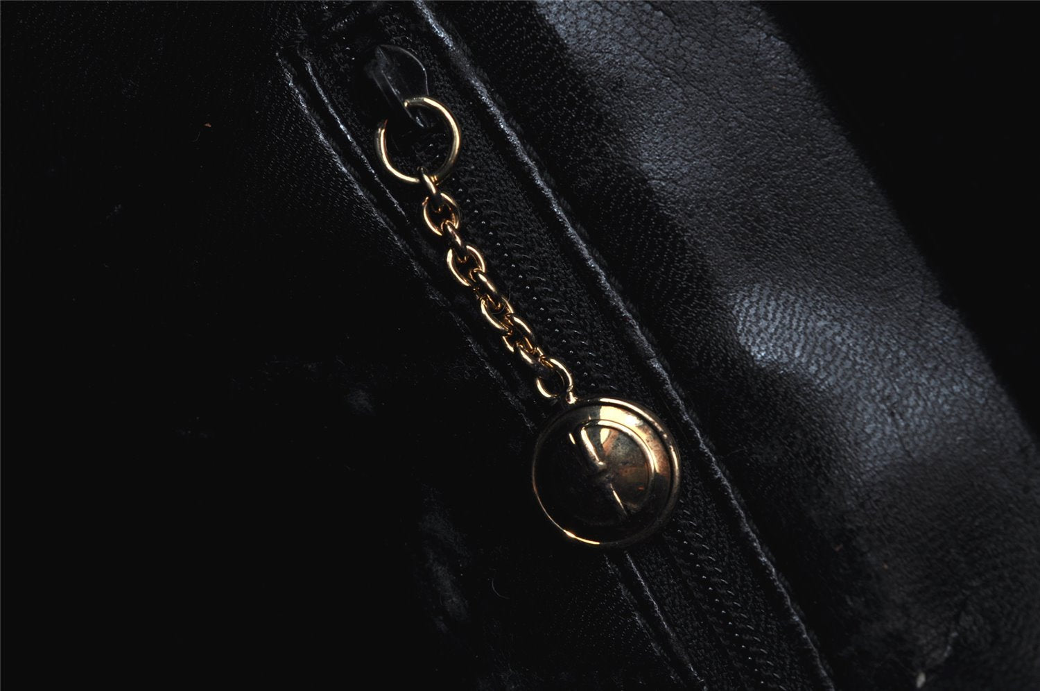 Authentic GUCCI Vintage Shoulder Hand Bag Purse Leather Black 7429I