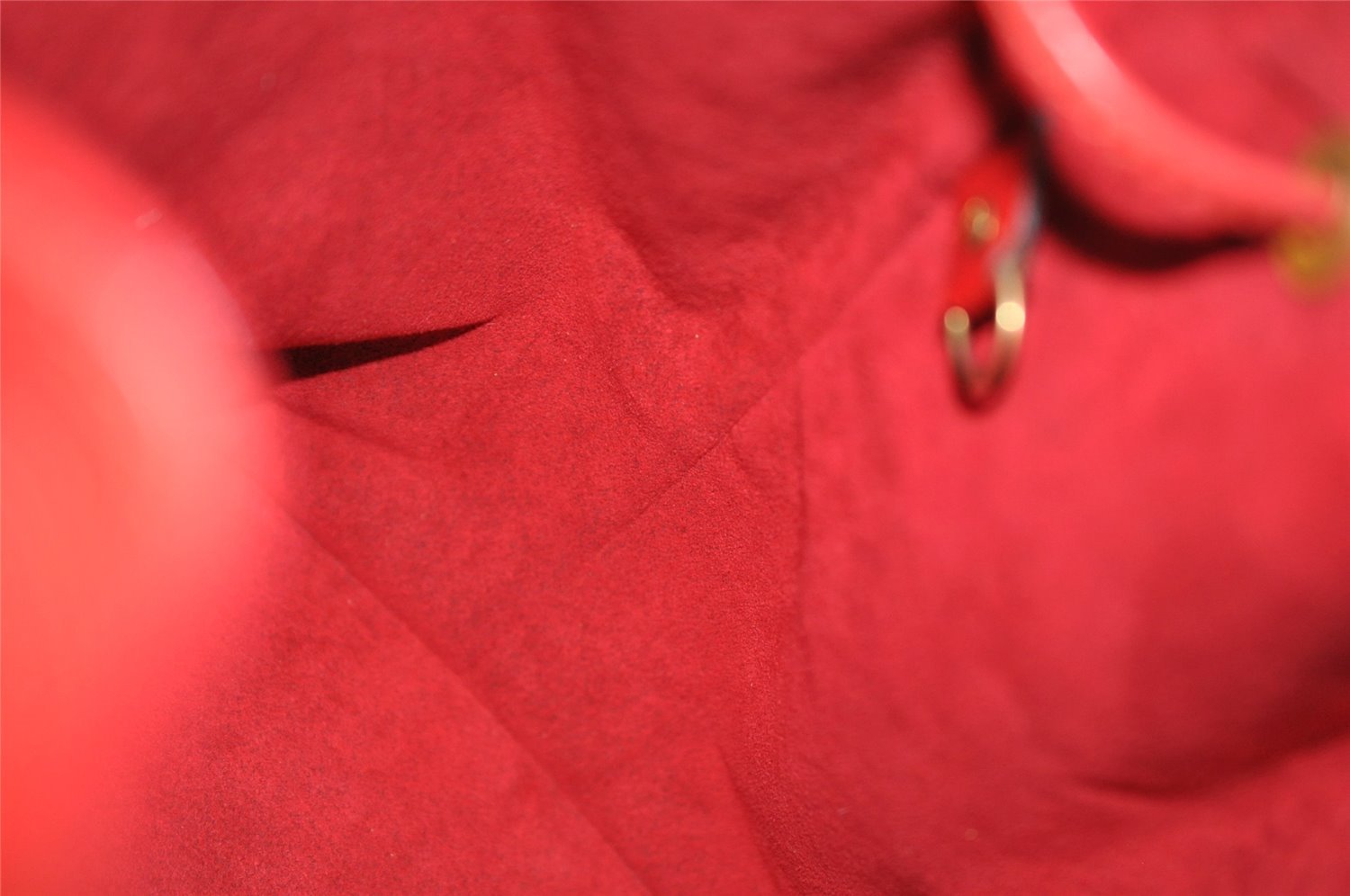 Authentic Louis Vuitton Epi Petit Noe Shoulder Drawstring Bag M44107 Red 7433J